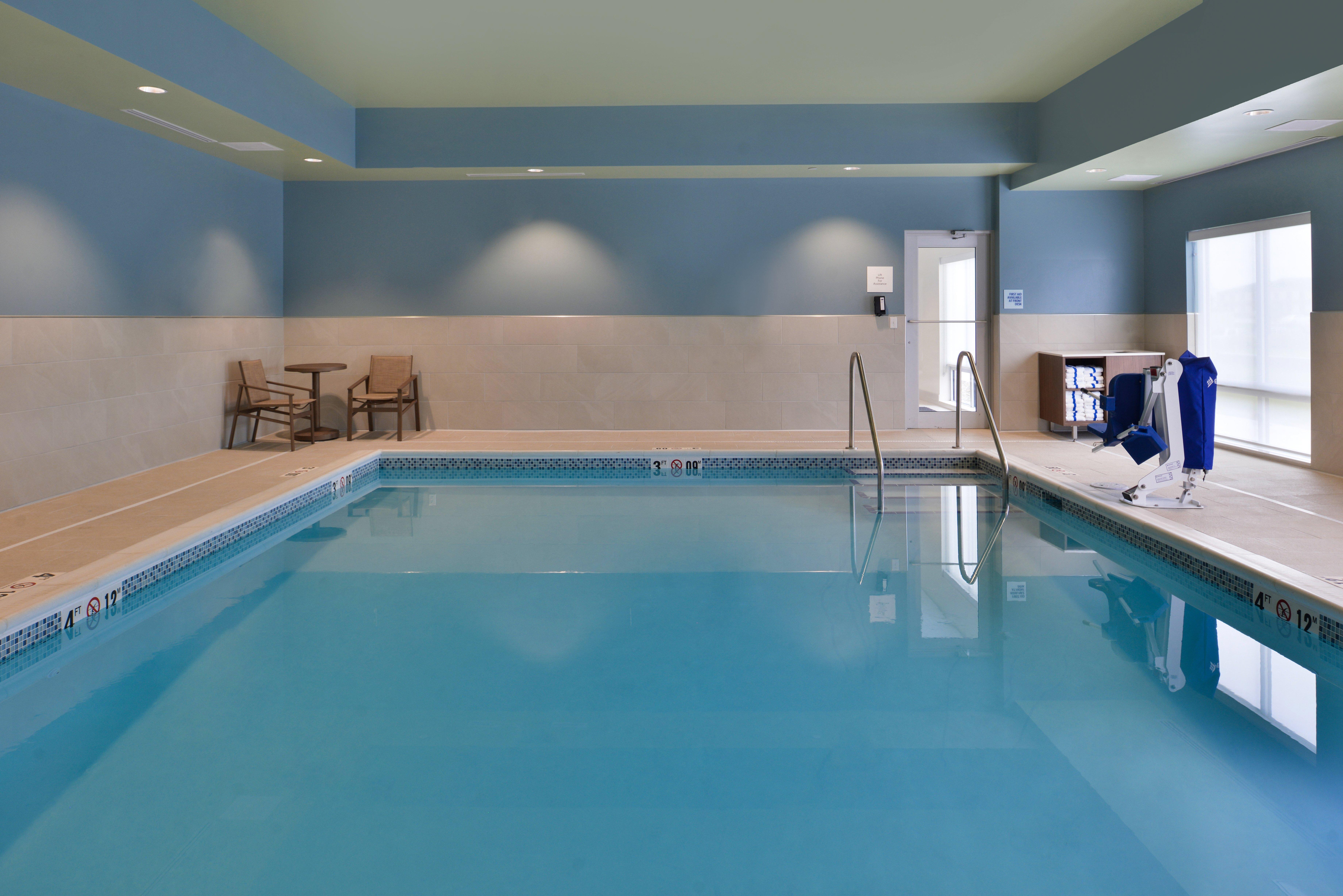 Holiday Inn Express & Suites - Marshalltown By Ihg Ngoại thất bức ảnh