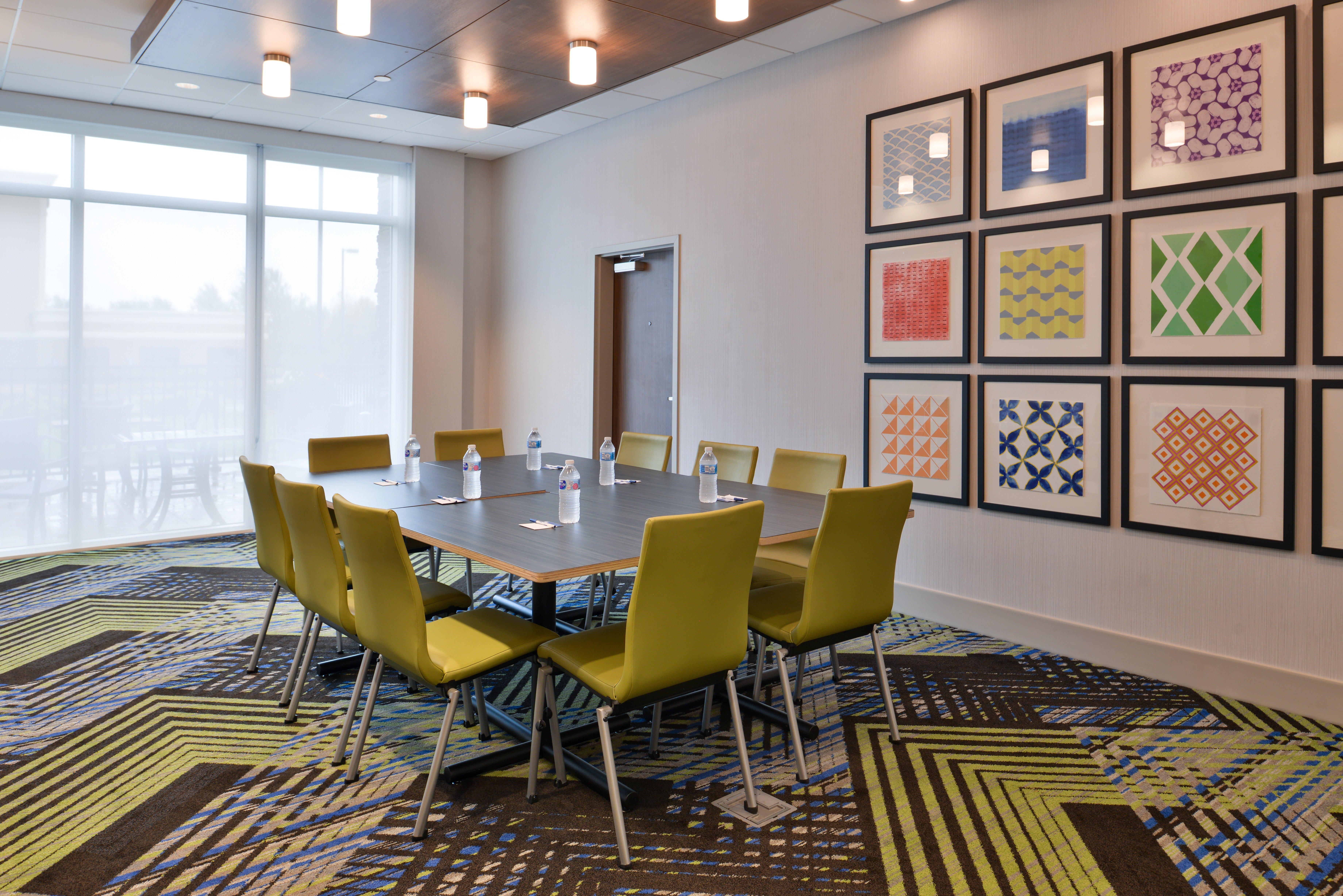 Holiday Inn Express & Suites - Marshalltown By Ihg Ngoại thất bức ảnh