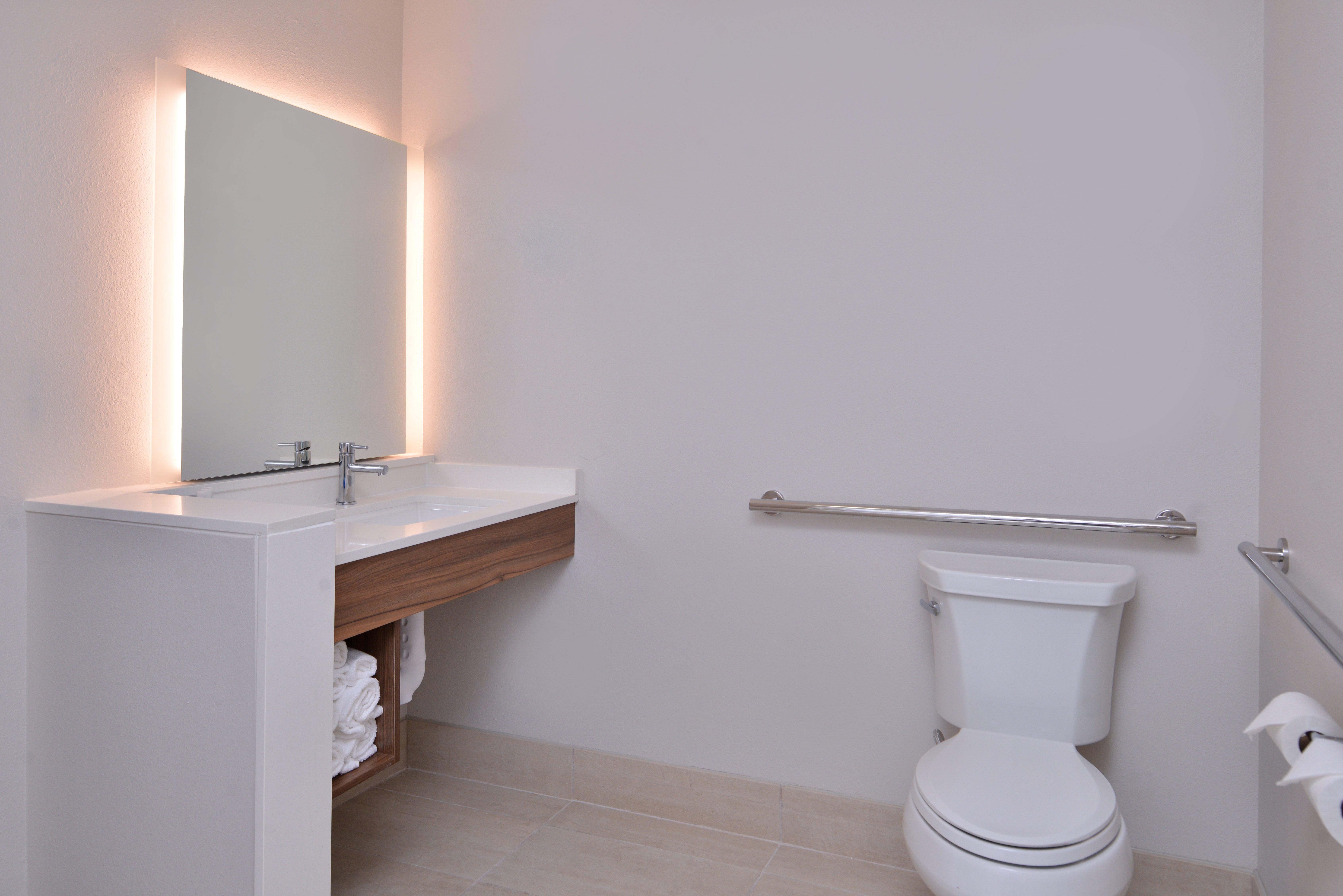 Holiday Inn Express & Suites - Marshalltown By Ihg Ngoại thất bức ảnh
