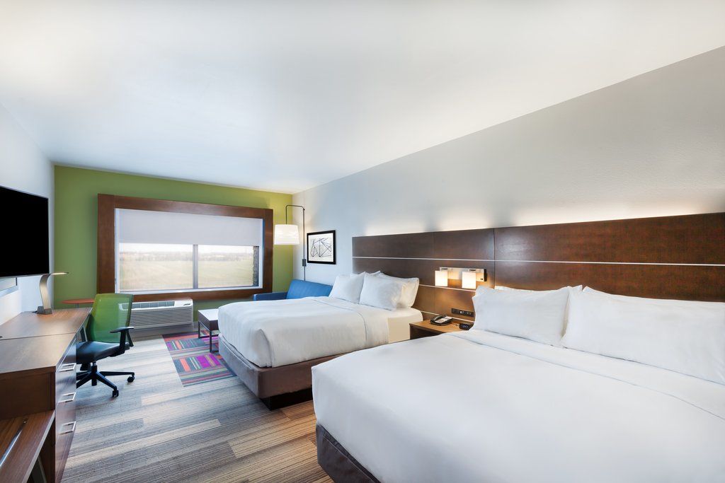 Holiday Inn Express & Suites - Marshalltown By Ihg Ngoại thất bức ảnh