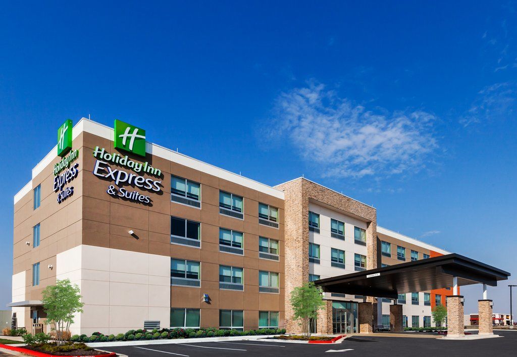 Holiday Inn Express & Suites - Marshalltown By Ihg Ngoại thất bức ảnh