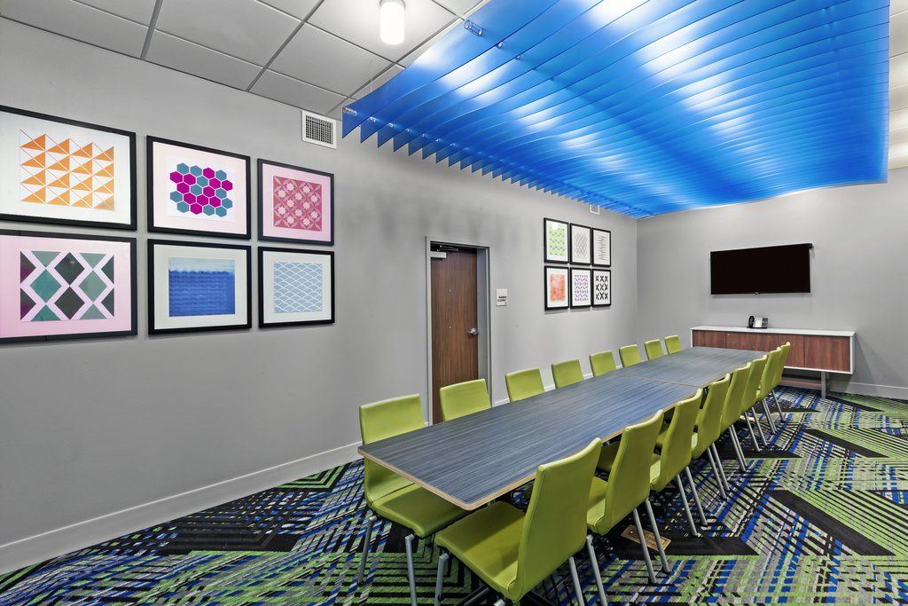 Holiday Inn Express & Suites - Marshalltown By Ihg Ngoại thất bức ảnh